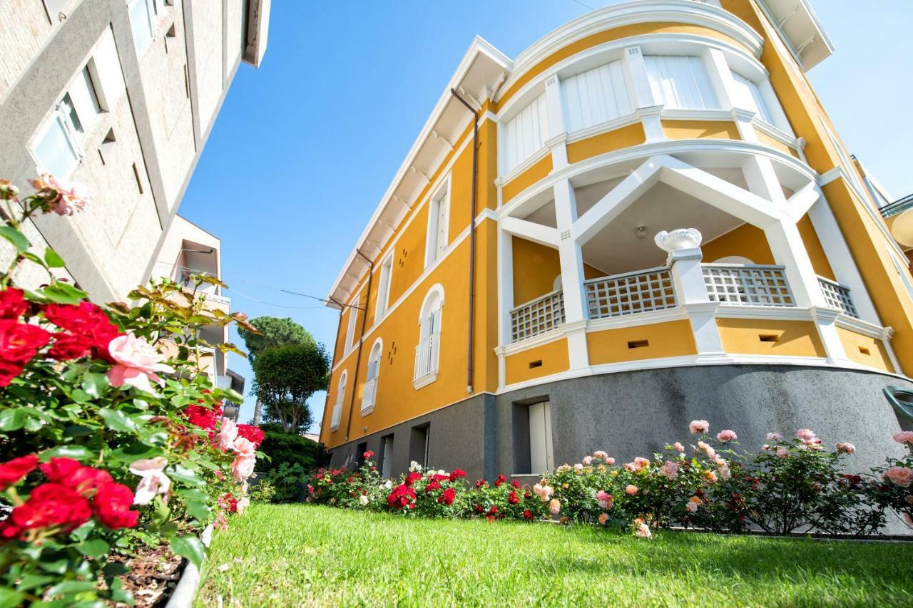 Hotel Torretta Cattolica Exterior photo