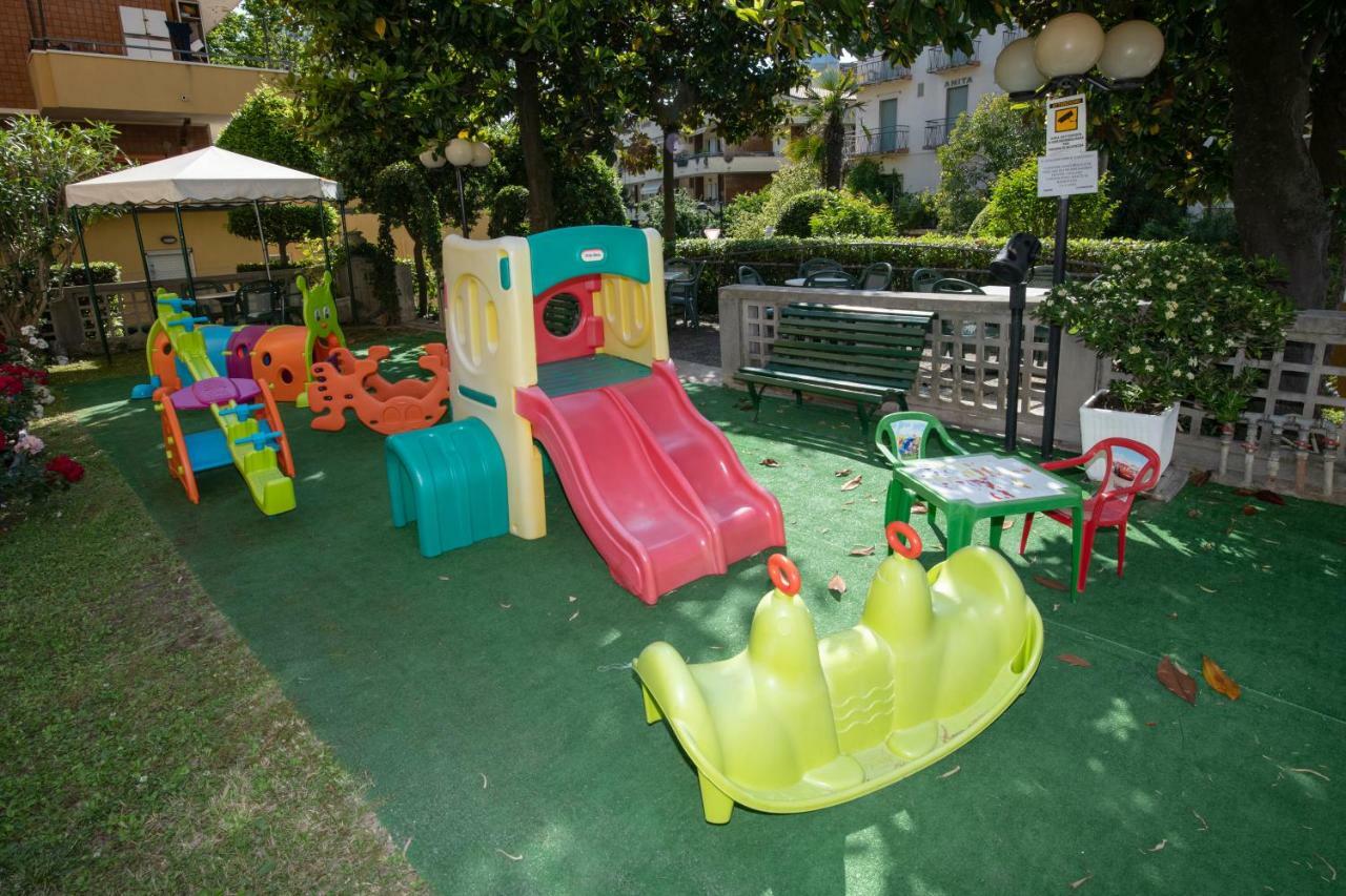 Hotel Torretta Cattolica Exterior photo